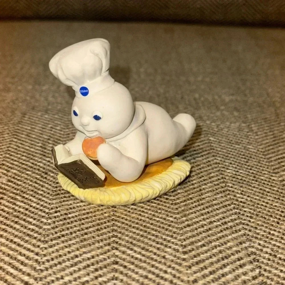VTG 1997 Danbury Mint/Pillsbury Doughboy Collection Ceramic Figurine SEPTEMBER